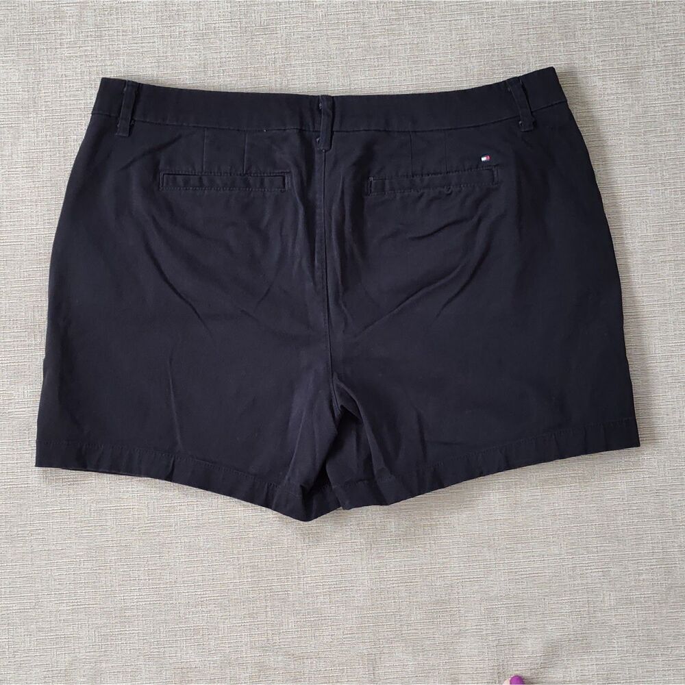 Tommy Hilfiger Chino Shorts  Size 14 Black Y2k Preppy Hamptons Plus Size Hampton